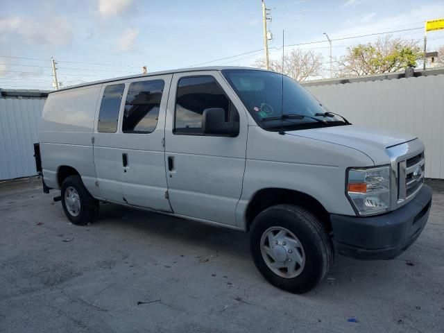 2013 Ford Econoline E350 Super Duty Van