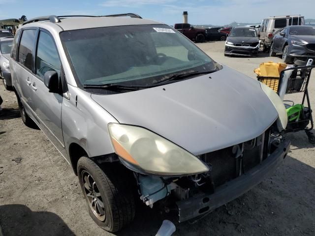 2006 Toyota Sienna CE