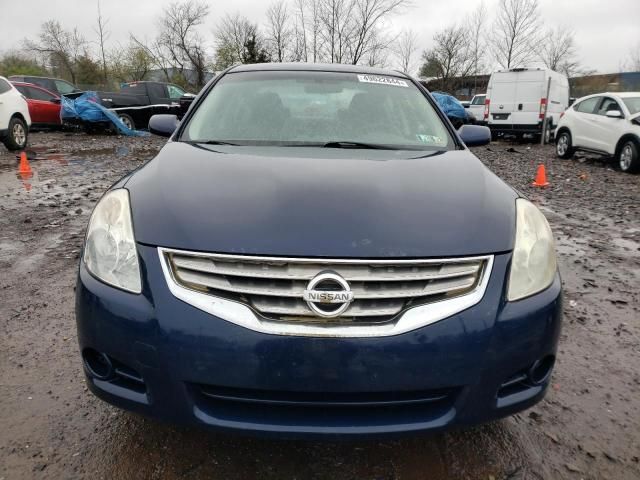 2010 Nissan Altima Base