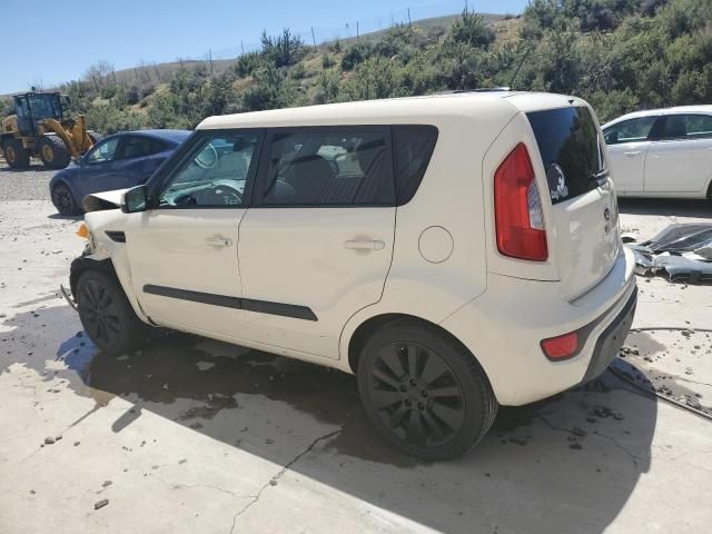 2013 KIA Soul +