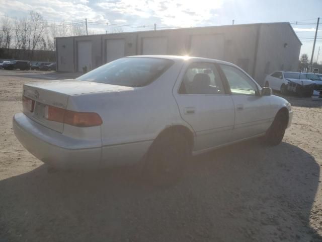 2000 Toyota Camry CE