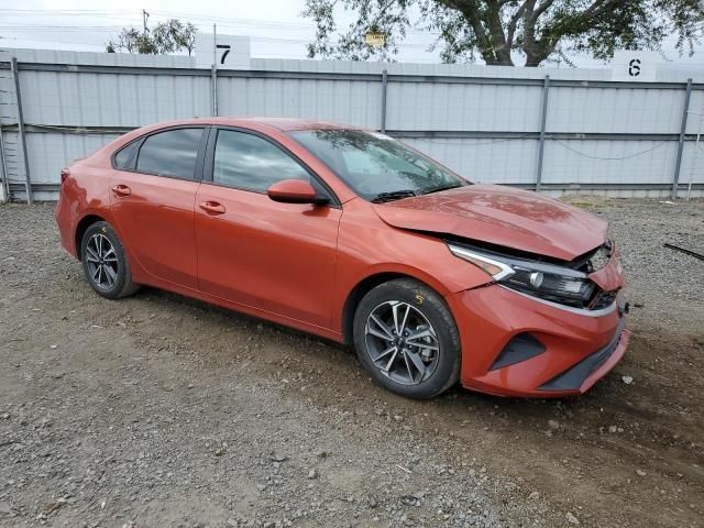 2022 KIA Forte FE