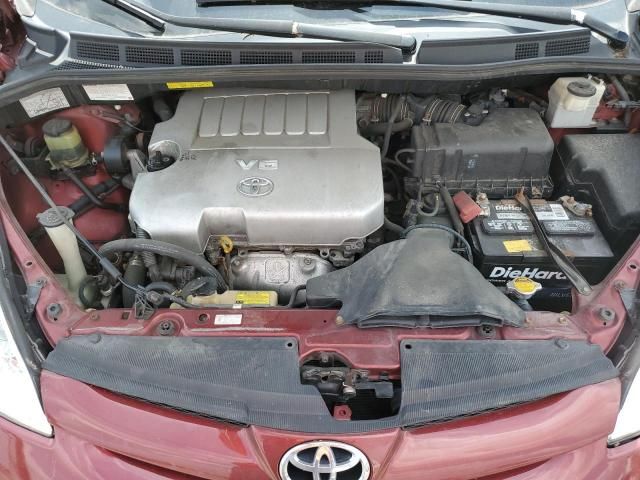 2007 Toyota Sienna XLE