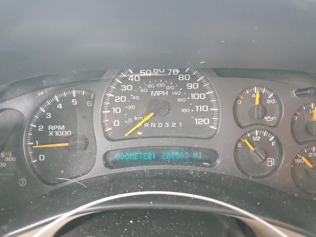 2005 Chevrolet Tahoe C1500