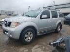 2007 Nissan Pathfinder LE