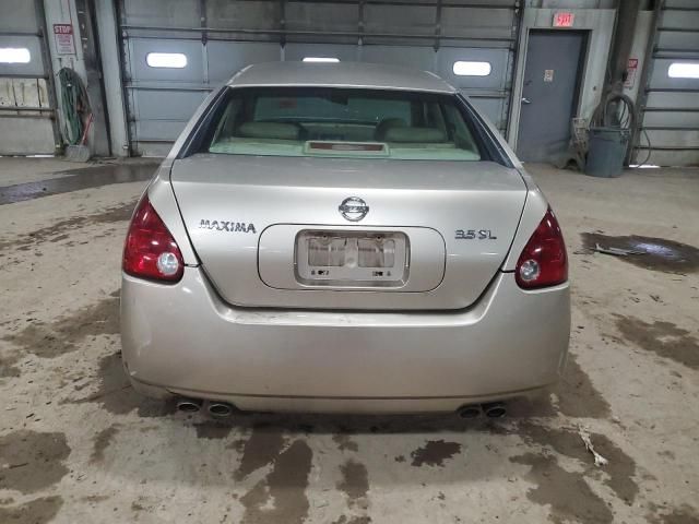 2005 Nissan Maxima SE