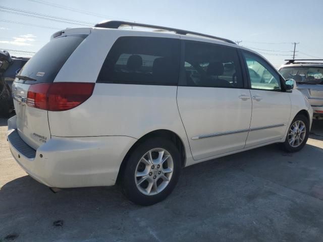 2005 Toyota Sienna XLE