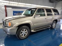 Salvage cars for sale at Fort Wayne, IN auction: 2000 Cadillac Escalade Luxury