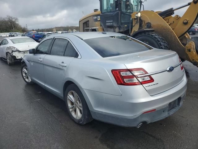 2015 Ford Taurus SE