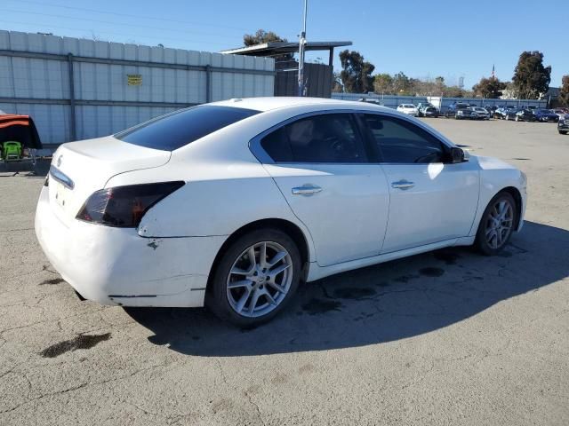 2010 Nissan Maxima S