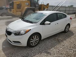 KIA Vehiculos salvage en venta: 2015 KIA Forte LX