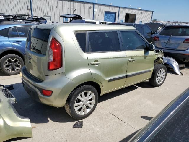 2013 KIA Soul +