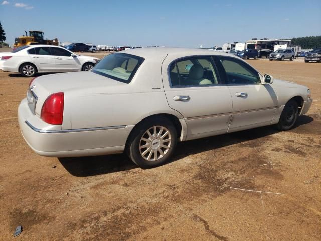 2007 Lincoln Town Car Signature