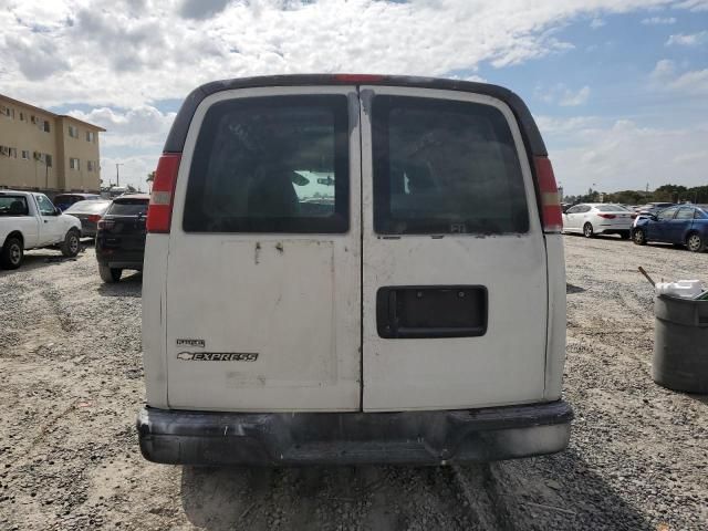 2010 Chevrolet Express G2500