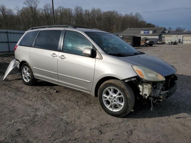 2005 Toyota Sienna XLE