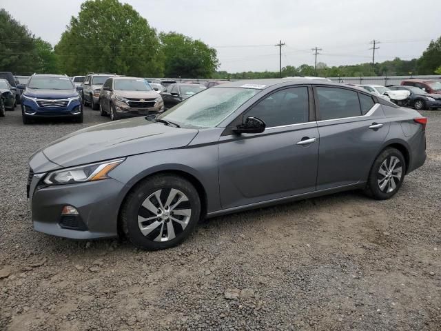 2019 Nissan Altima S