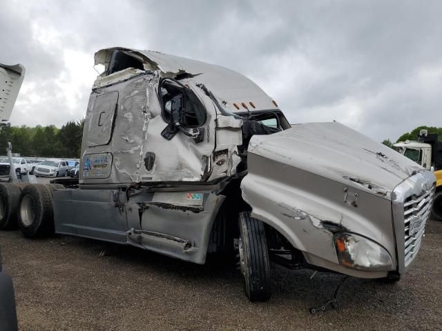 2017 Freightliner Cascadia 125