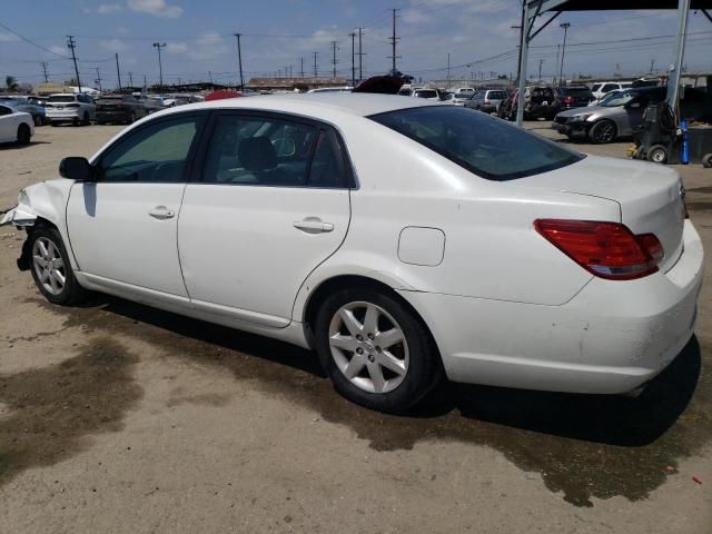 2005 Toyota Avalon XL