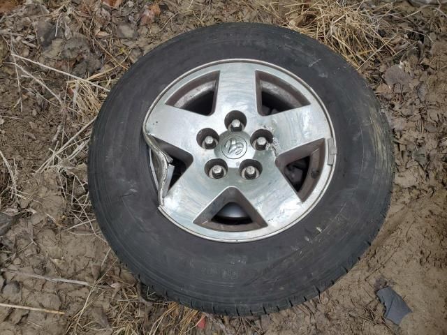 2006 Dodge Dakota Quad SLT