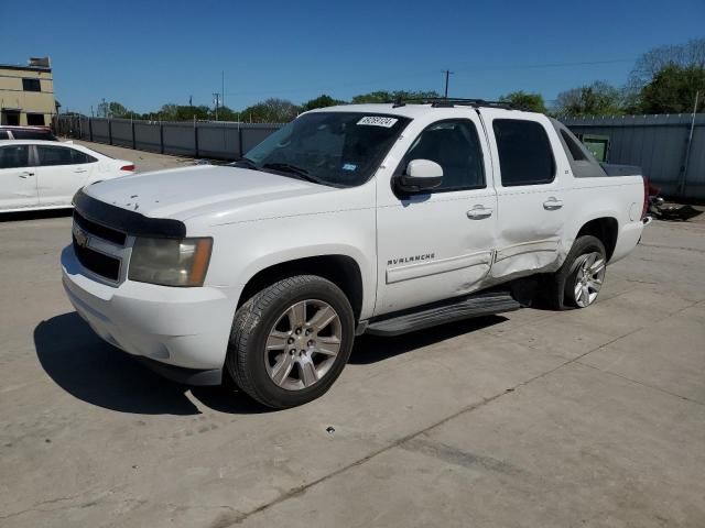 2011 Chevrolet Avalanche LT