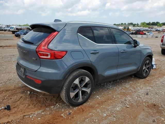 2023 Volvo XC40 Plus