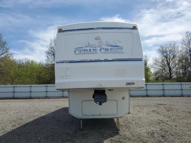 2004 Cedar Creek 5th Wheel