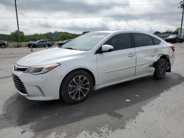 2017 Toyota Avalon XLE