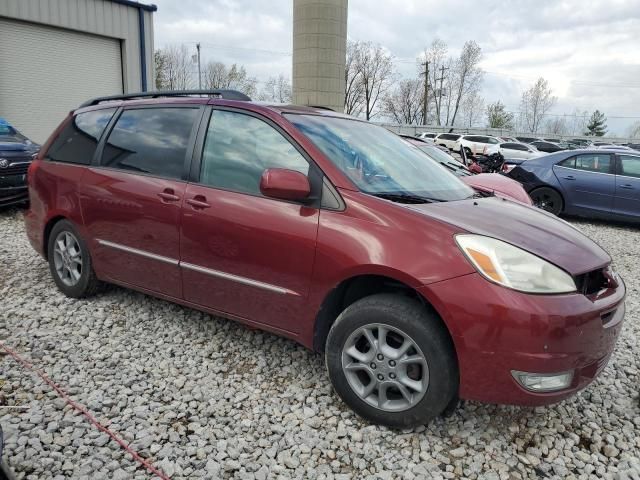 2005 Toyota Sienna XLE