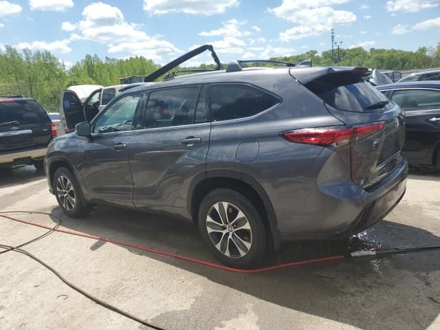 2021 Toyota Highlander XLE