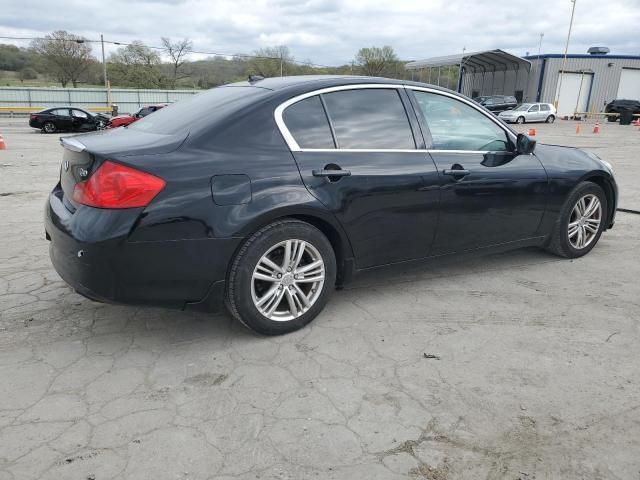 2015 Infiniti Q40