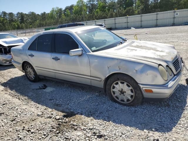 1999 Mercedes-Benz E 320