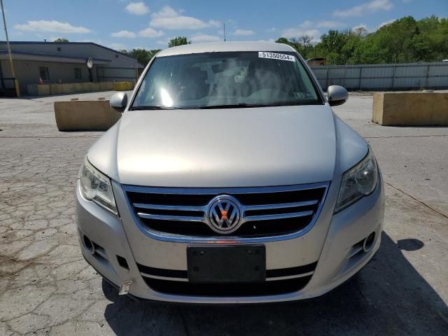 2010 Volkswagen Tiguan SE