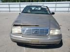 2003 Ford Crown Victoria