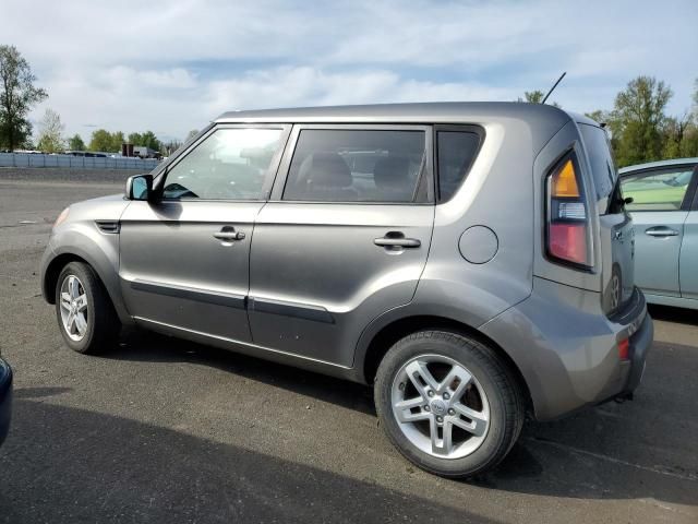 2011 KIA Soul +