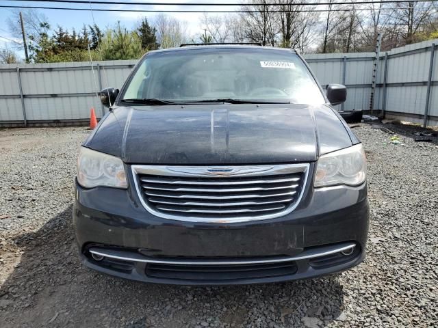 2012 Chrysler Town & Country Touring