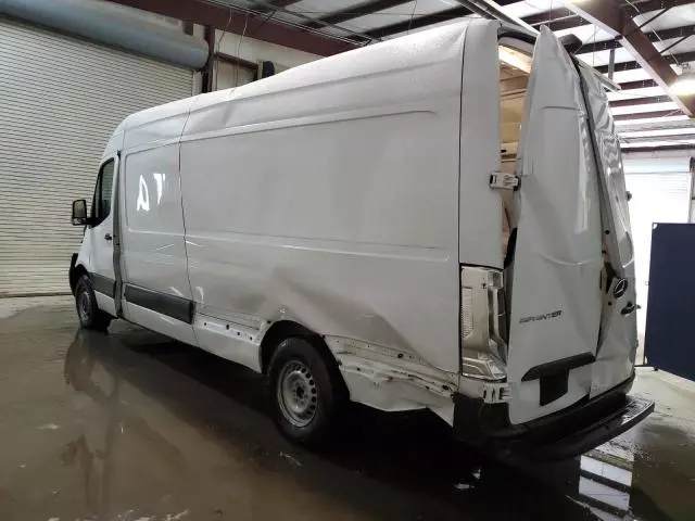 2022 Mercedes-Benz Sprinter 2500