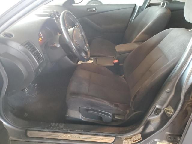 2011 Nissan Altima Base