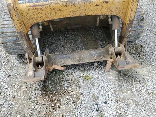 2000 Caterpillar Skidsteer