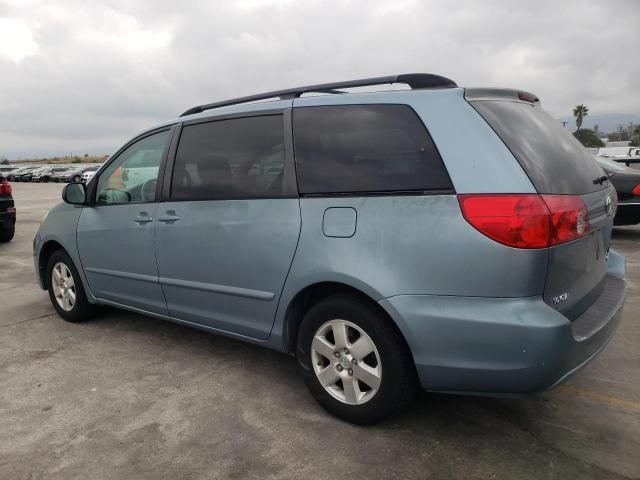 2007 Toyota Sienna CE