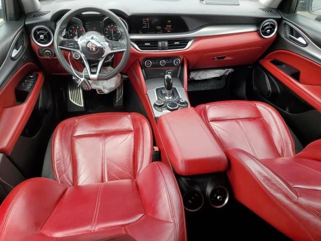 2018 Alfa Romeo Stelvio Sport