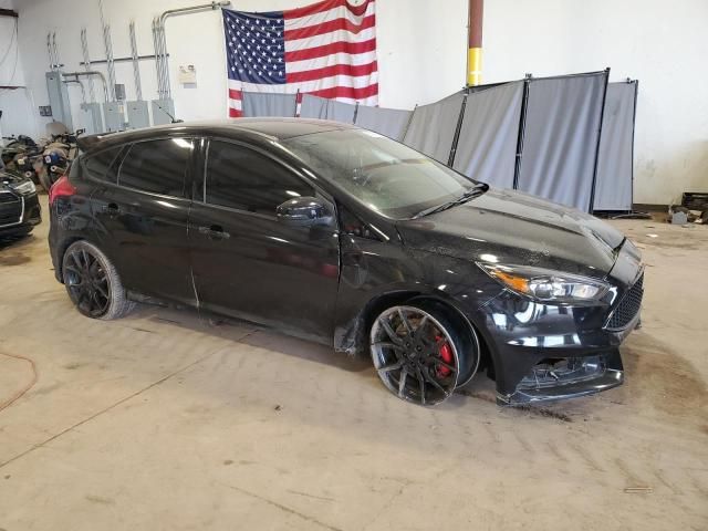 2016 Ford Focus ST