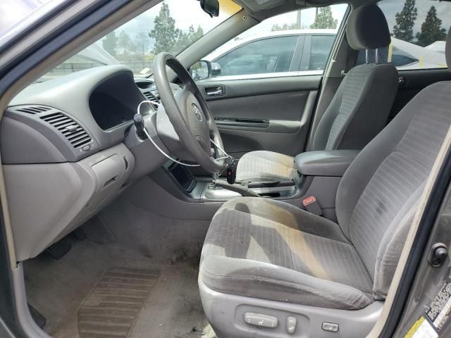 2005 Toyota Camry LE