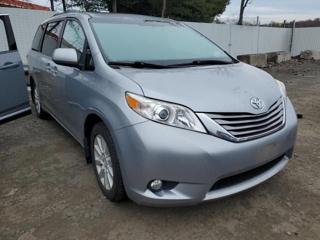 2015 Toyota Sienna XLE