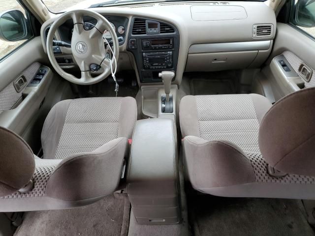 2003 Nissan Pathfinder LE