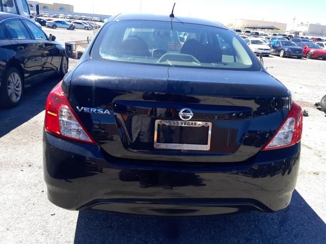 2016 Nissan Versa S