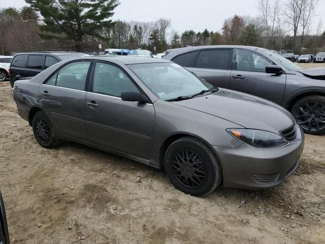 2005 Toyota Camry LE