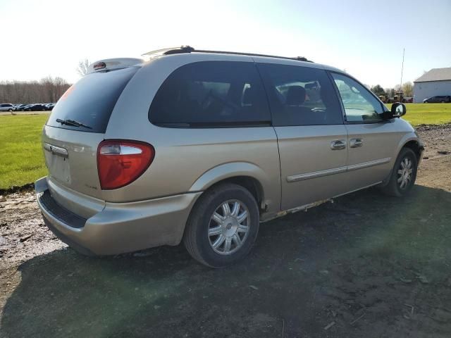 2006 Chrysler Town & Country Touring