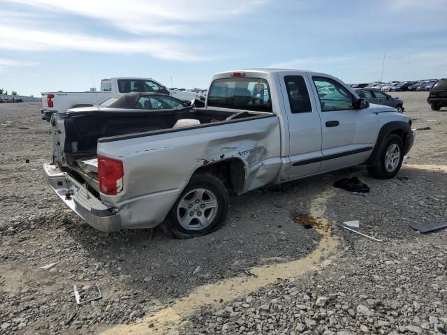 2005 Dodge Dakota SLT