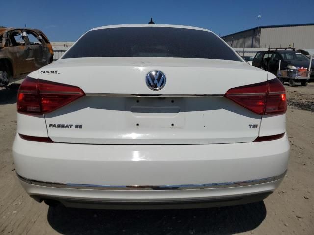 2016 Volkswagen Passat SE