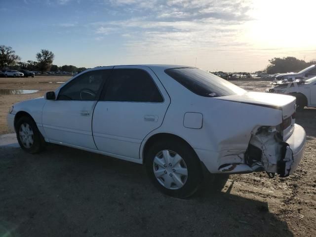 1998 Toyota Camry LE